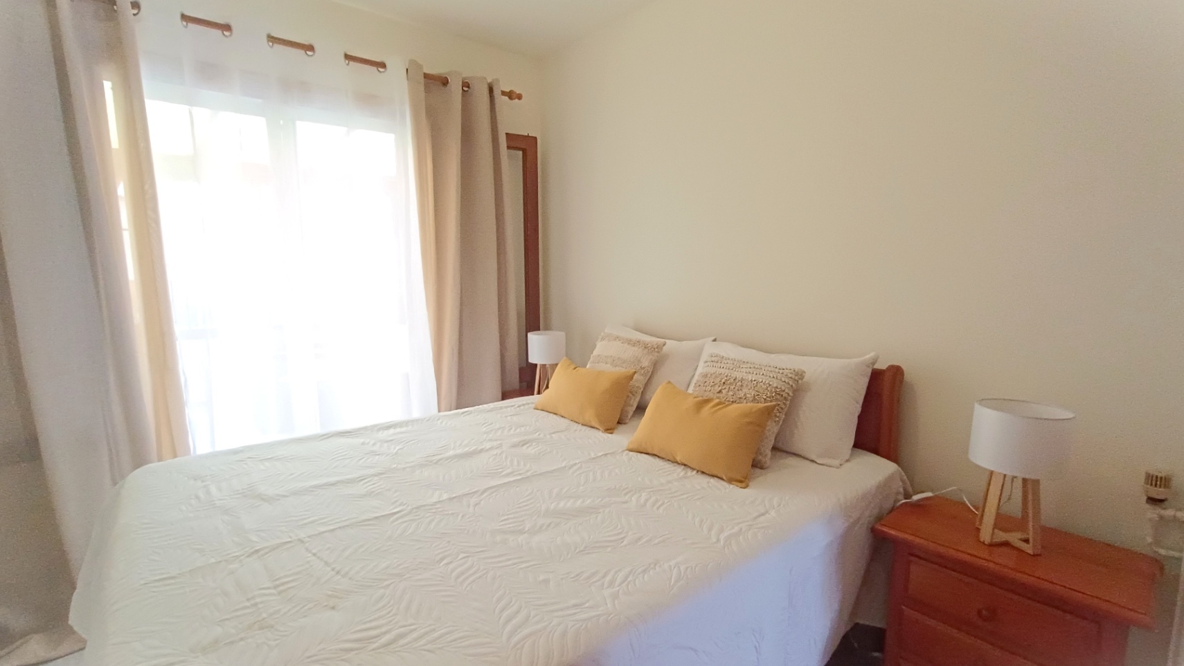 Stunning penthouse just steps away from Arenal Beach in Calpe! — photo 13
