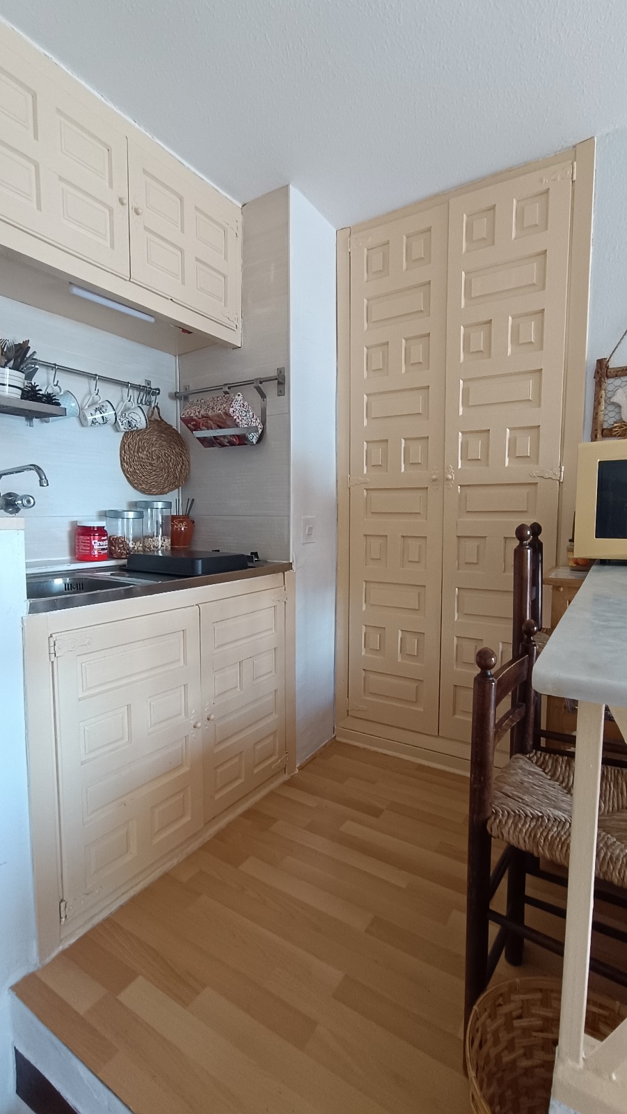 Studio for sale in Calpe beachfront with communal swimming pool — photo 19