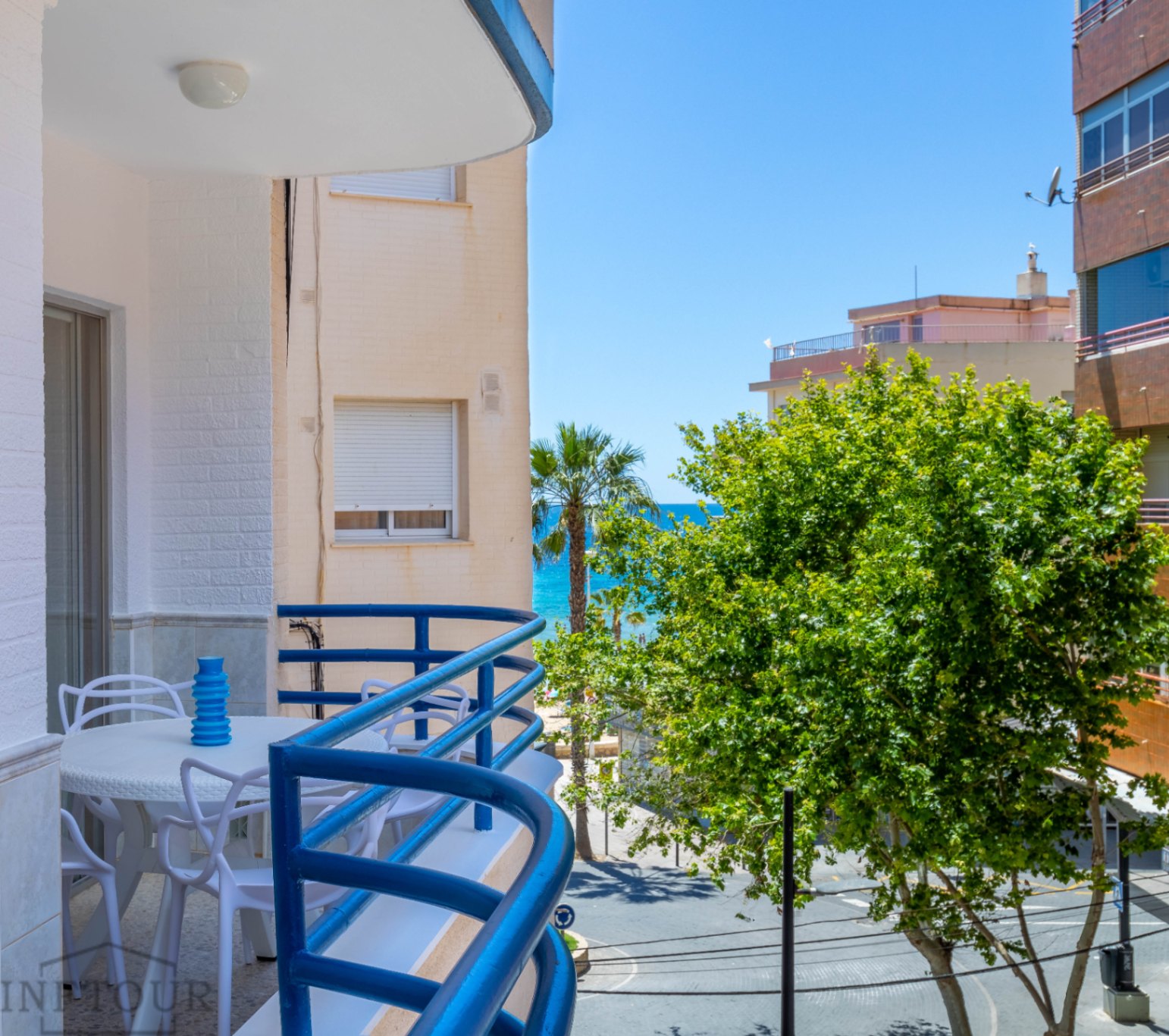 3-Bedroom Apartment with Sea Views in the Center of Calpe