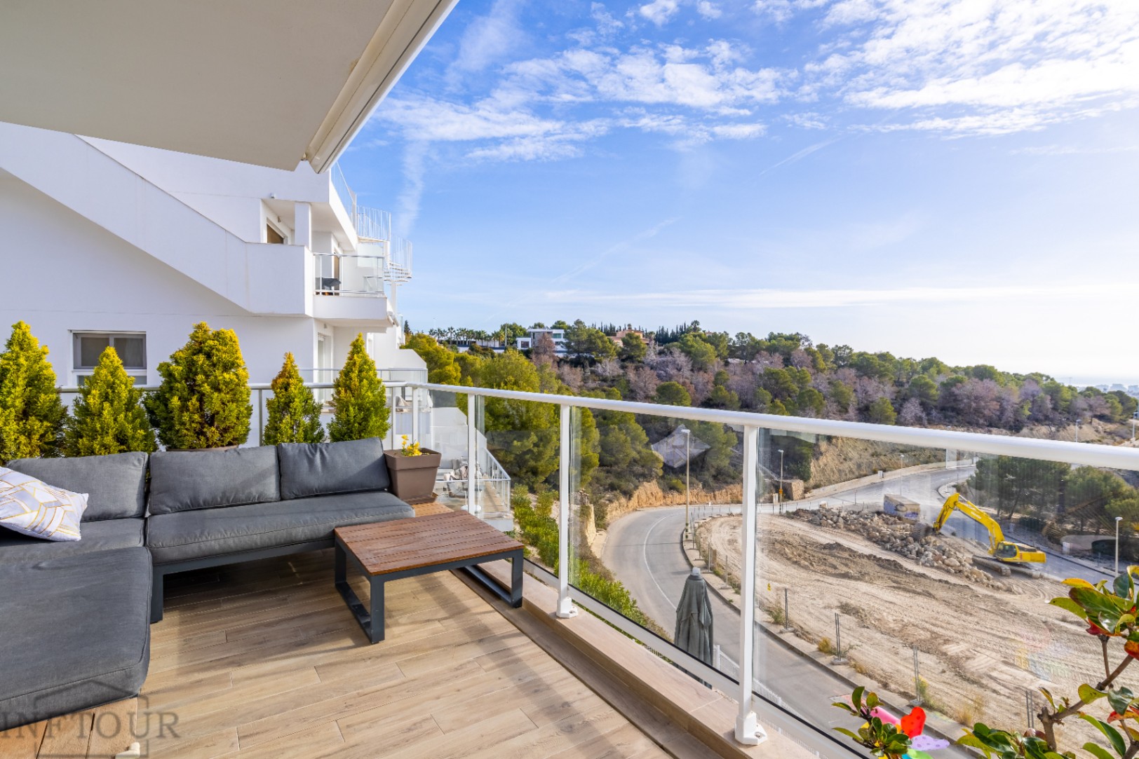 Wohnung in Calpe mit Meerblick und Pool – 2 Schlafzimmer, Terrasse und Parkplatz