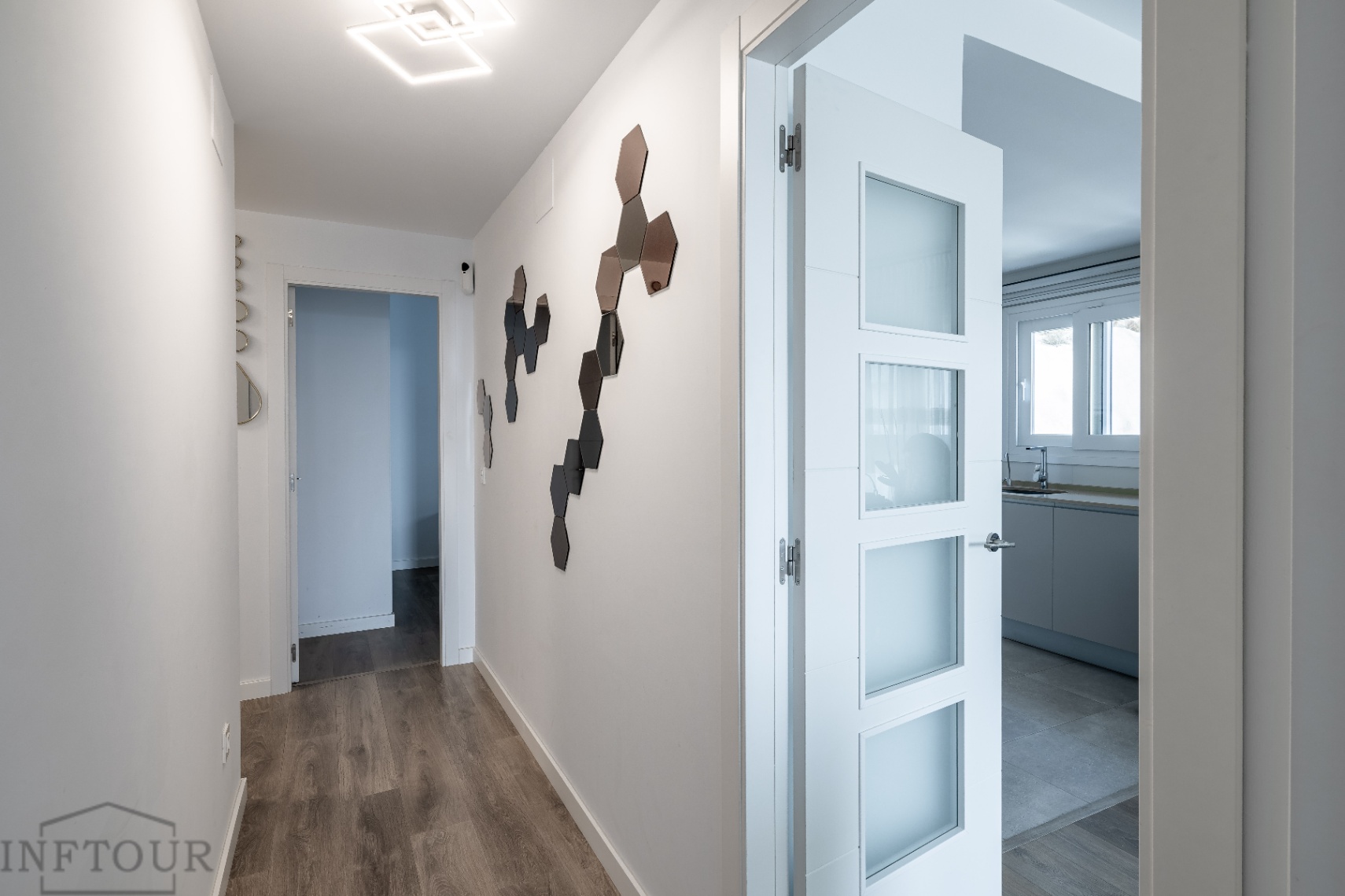 Wohnung in Calpe mit Meerblick und Pool – 2 Schlafzimmer, Terrasse und Parkplatz