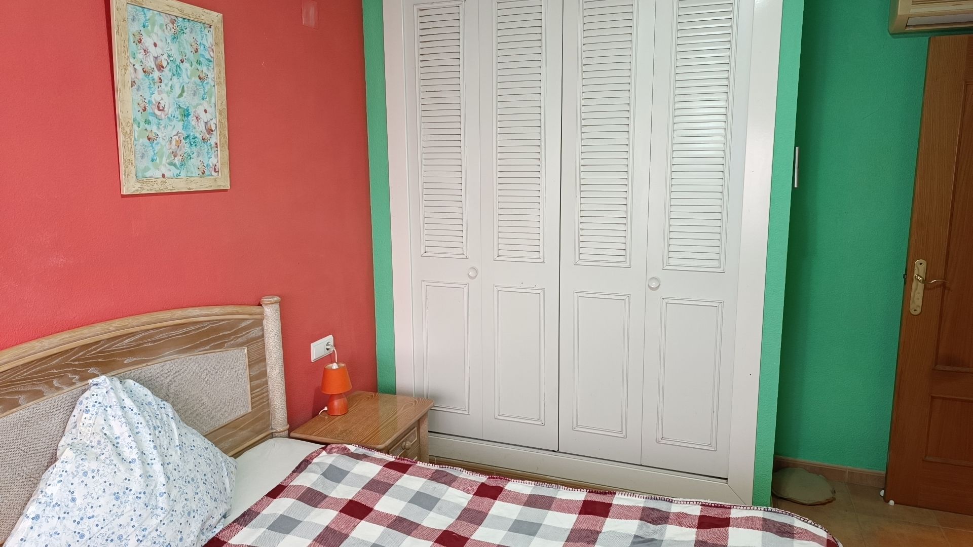 2-Bedroom Apartment with Terrace, Parking and Pool in Calpe — photo 10