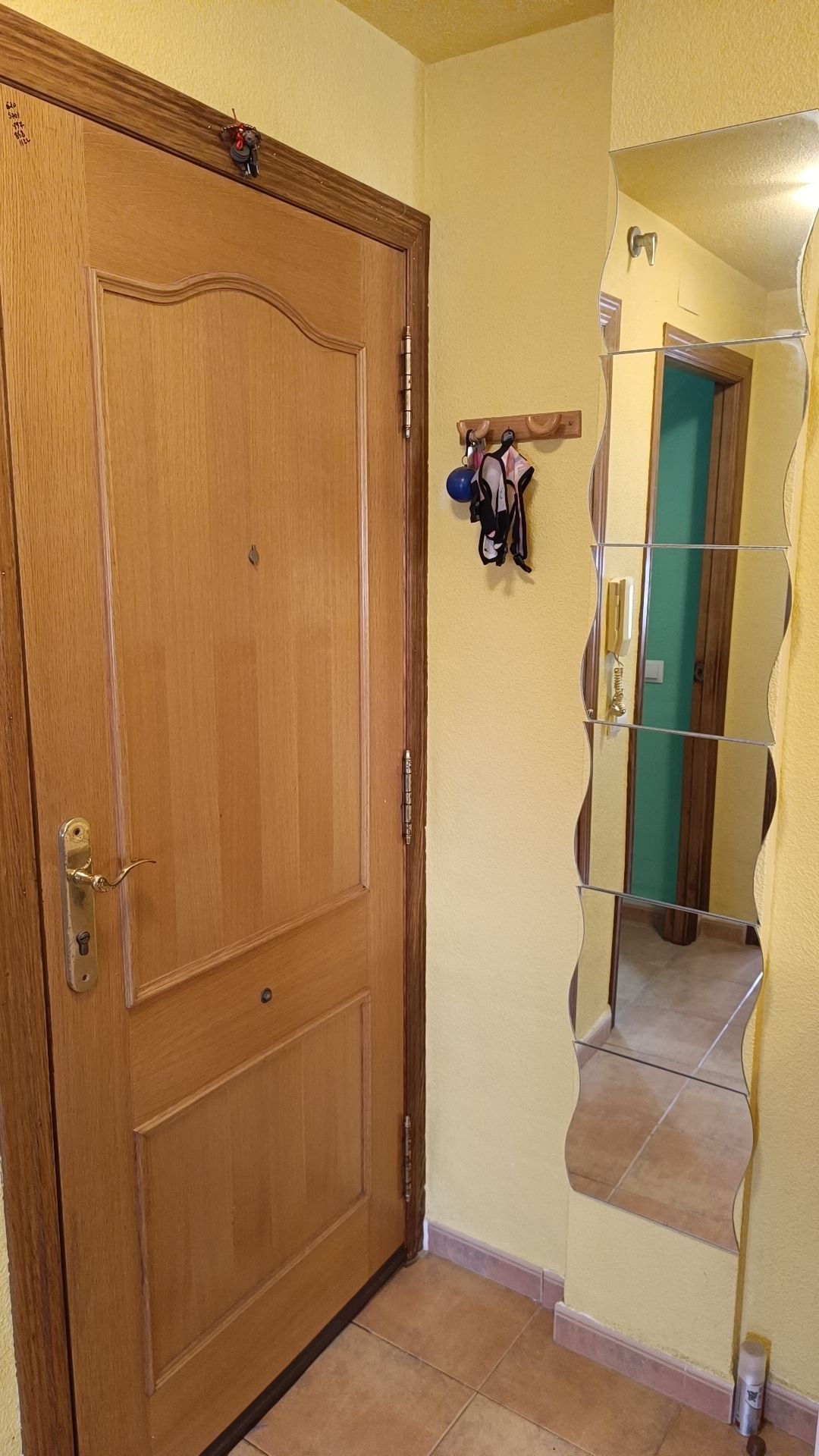 2-Bedroom Apartment with Terrace, Parking and Pool in Calpe — photo 17