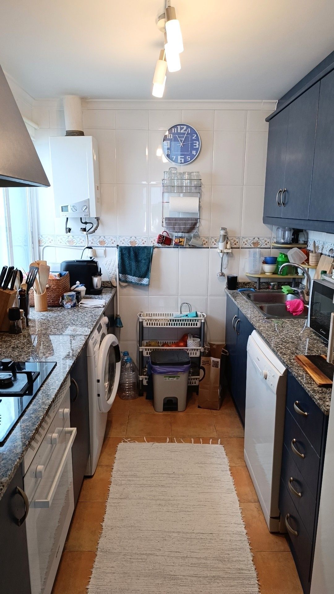 2-Bedroom Apartment with Terrace, Parking and Pool in Calpe — photo 18