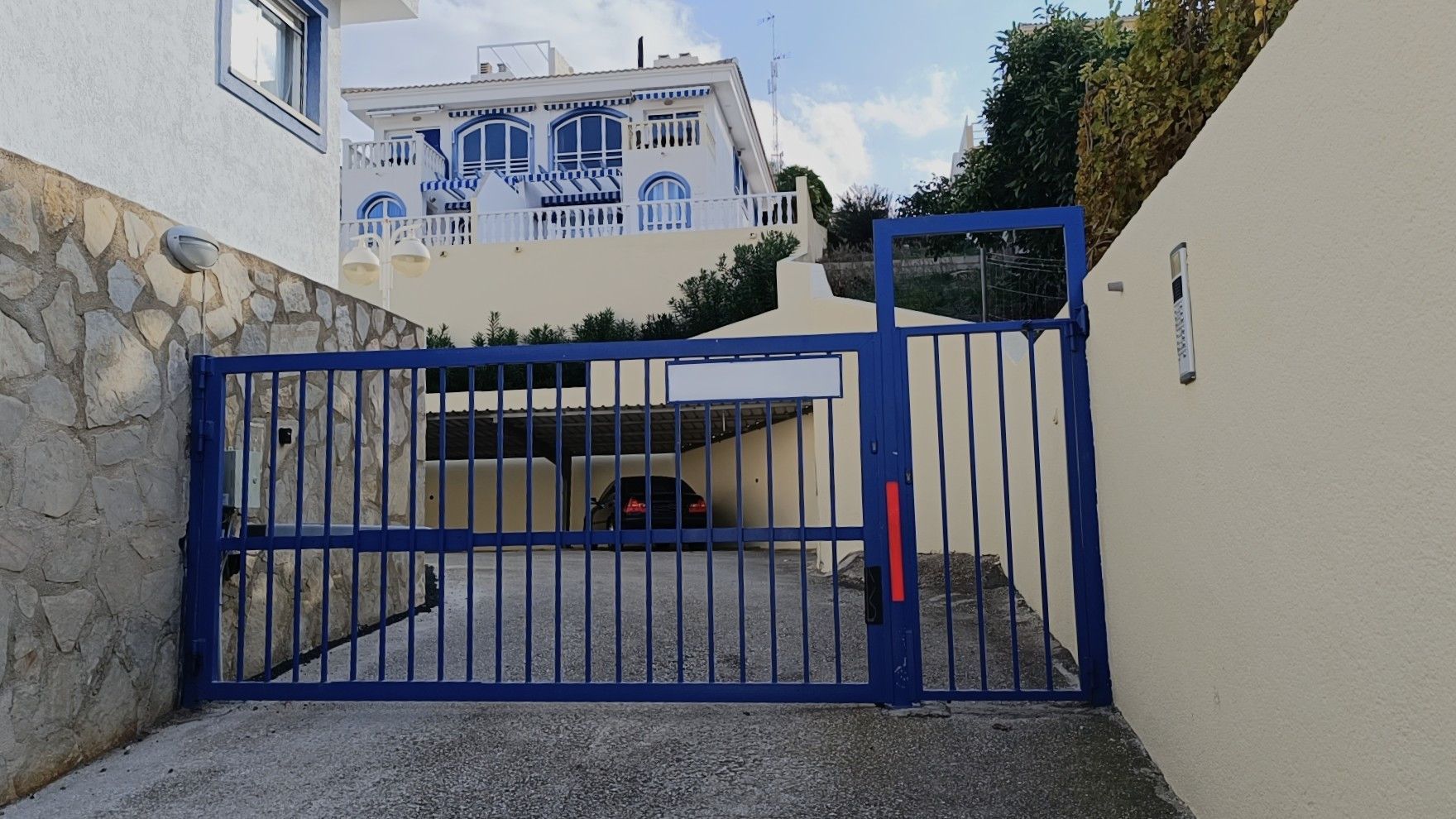 2-Bedroom Apartment with Terrace, Parking and Pool in Calpe — photo 23
