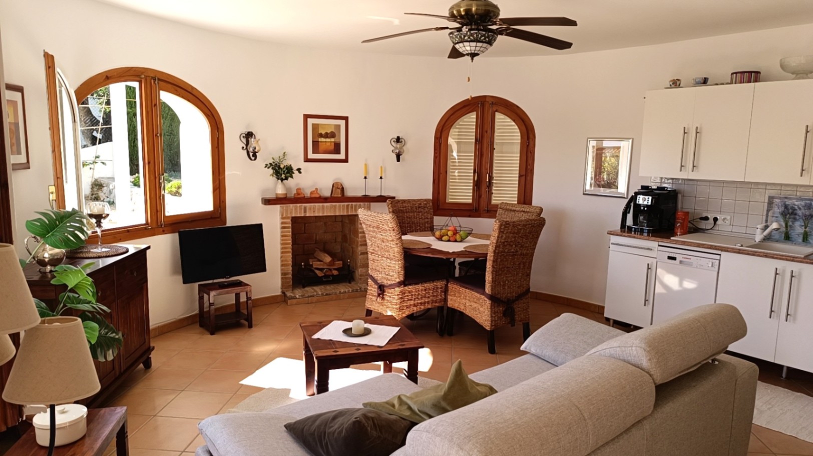 4-Bedroom Chalet with Sea Views, Pool and Located in Calpe — photo 6