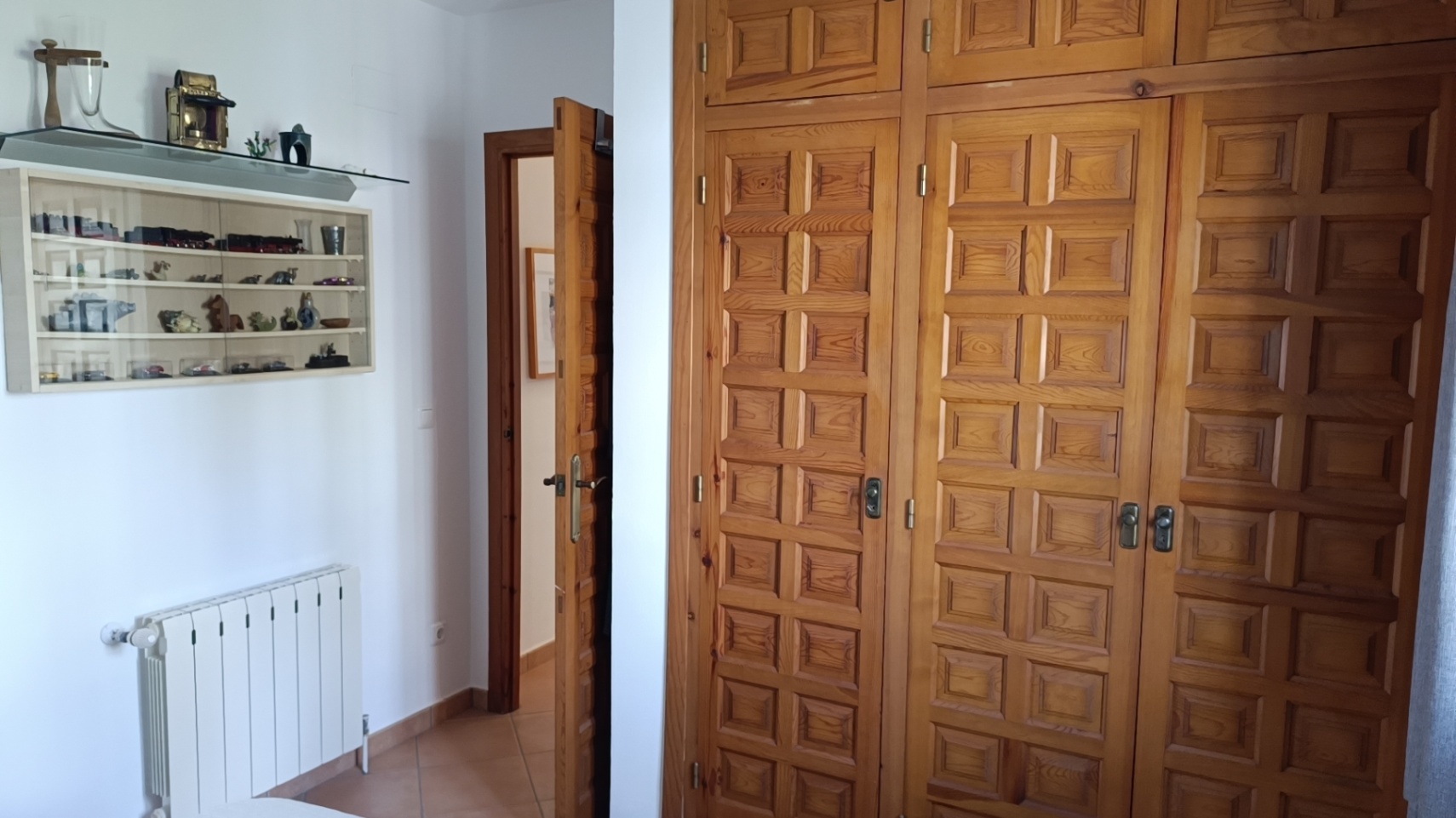 4-Bedroom Chalet with Sea Views, Pool and Located in Calpe — photo 38