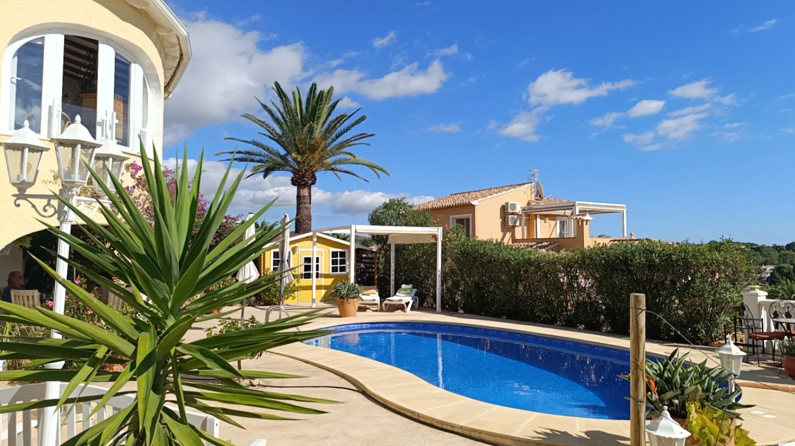 4-Bedroom Chalet with Sea Views, Pool and Located in Calpe — photo 5