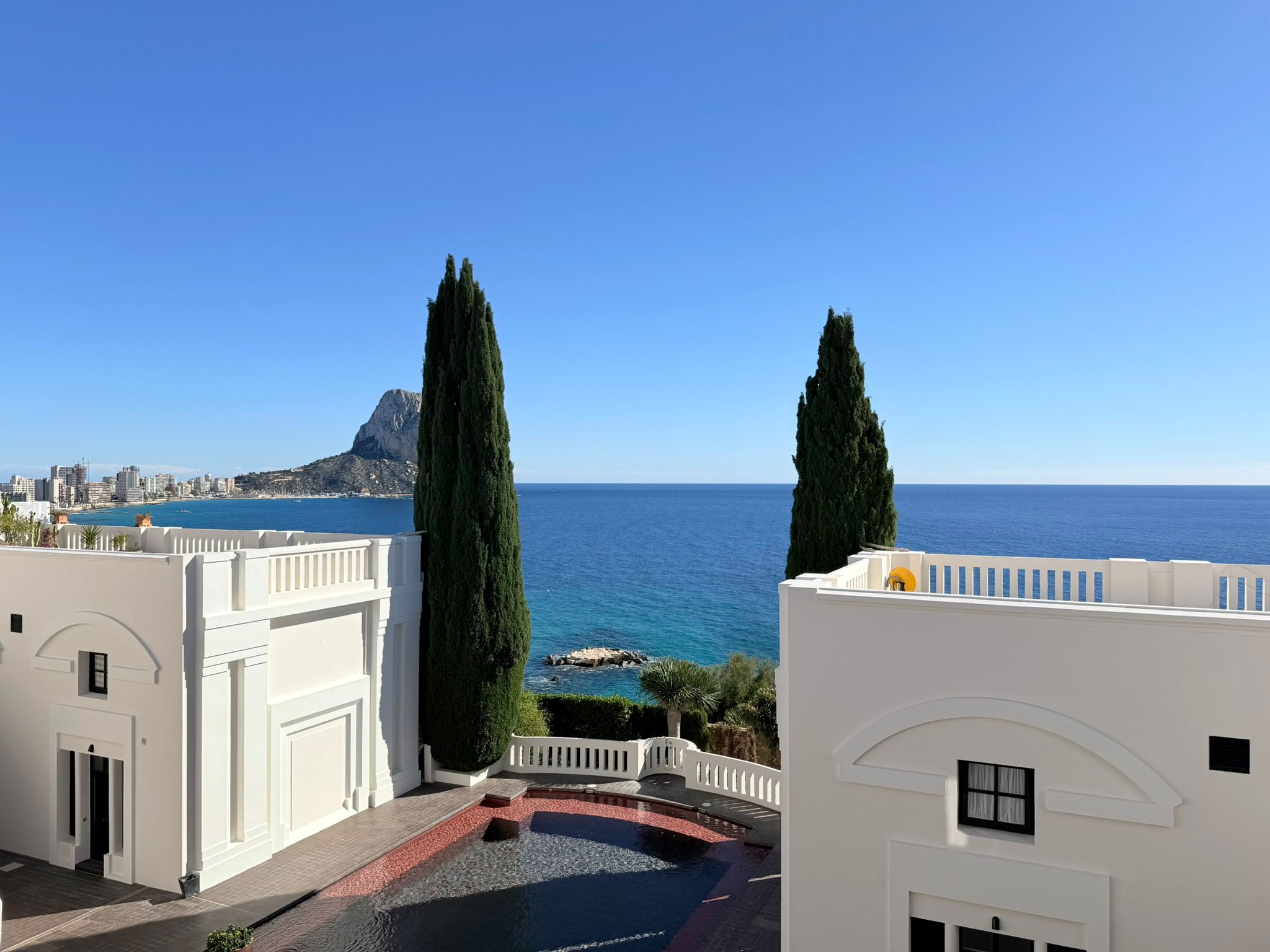 Eksklusiv Duplex af Ricardo Bofill ved Havet i La Manzanera, Calpe — foto 19