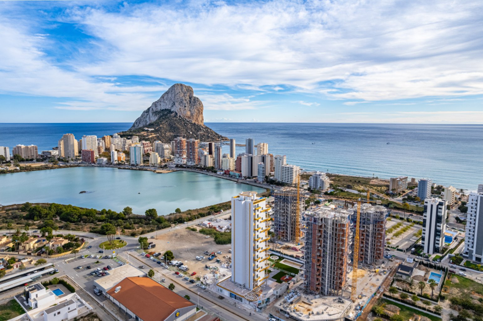 Brand new apartment for sale in Calpe with 3 bedrooms - Arenal Bol area — photo 19