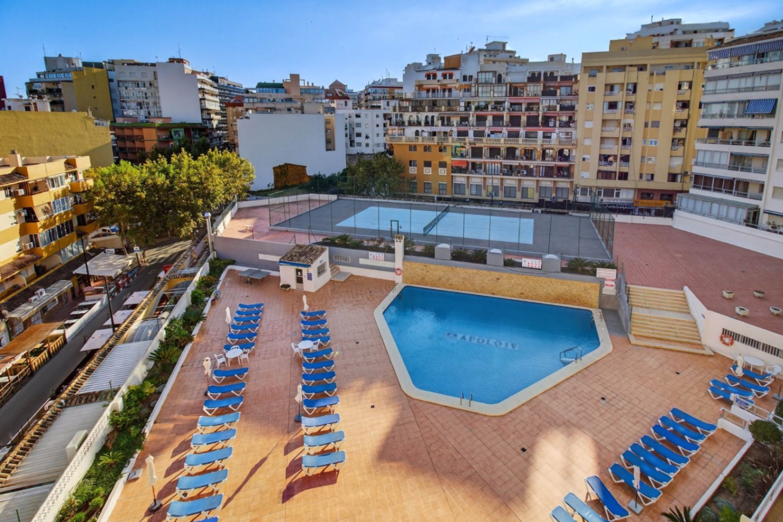 Renovierte 1-Zimmer-Wohnung mit Pool im Zentrum von Calpe