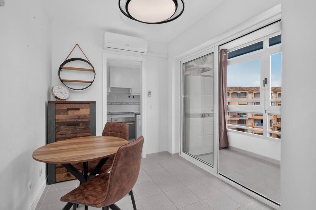 Renovierte 1-Zimmer-Wohnung mit Pool im Zentrum von Calpe — Foto 2
