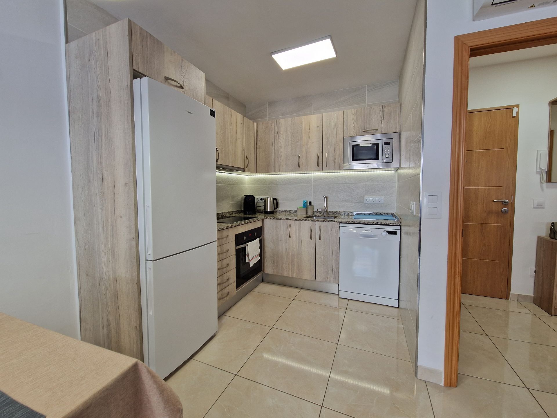 Apartamento reformado con terraza cerca de la Playa Arenal-Bol en Calpe — foto 8