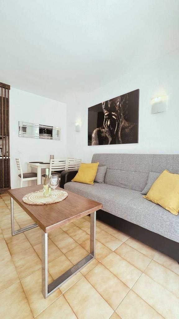 Apartment for Sale in Cristina I, Calpe, Alicante — photo 5