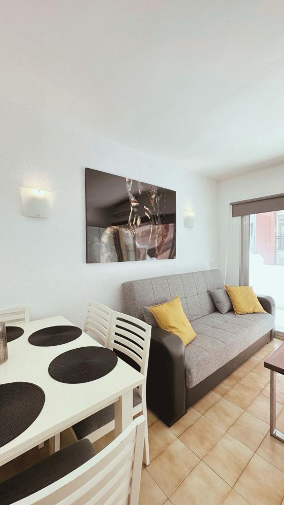 Apartment for Sale in Cristina I, Calpe, Alicante — photo 7