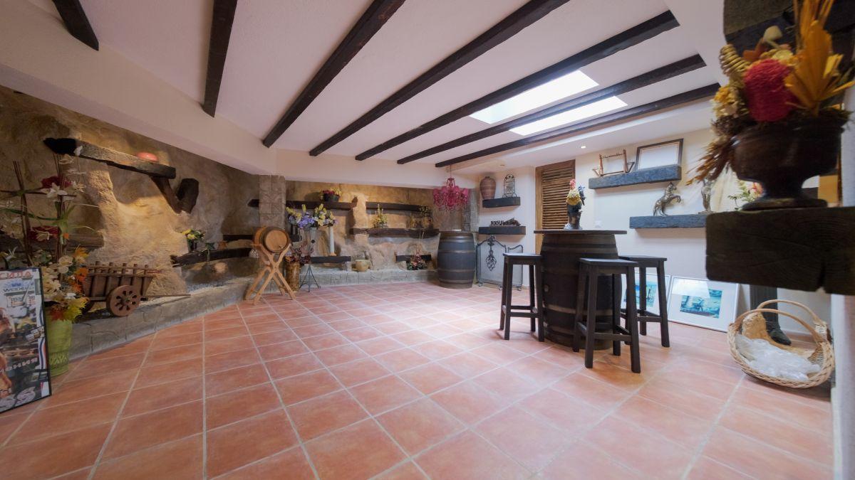Villa for Sale in Callosa d'en Sarria, Callosa d'en Sarria, Alicante — photo 13