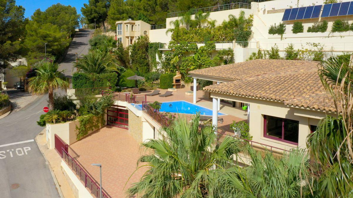 Villa for Sale in Callosa d'en Sarria, Callosa d'en Sarria, Alicante — photo 23