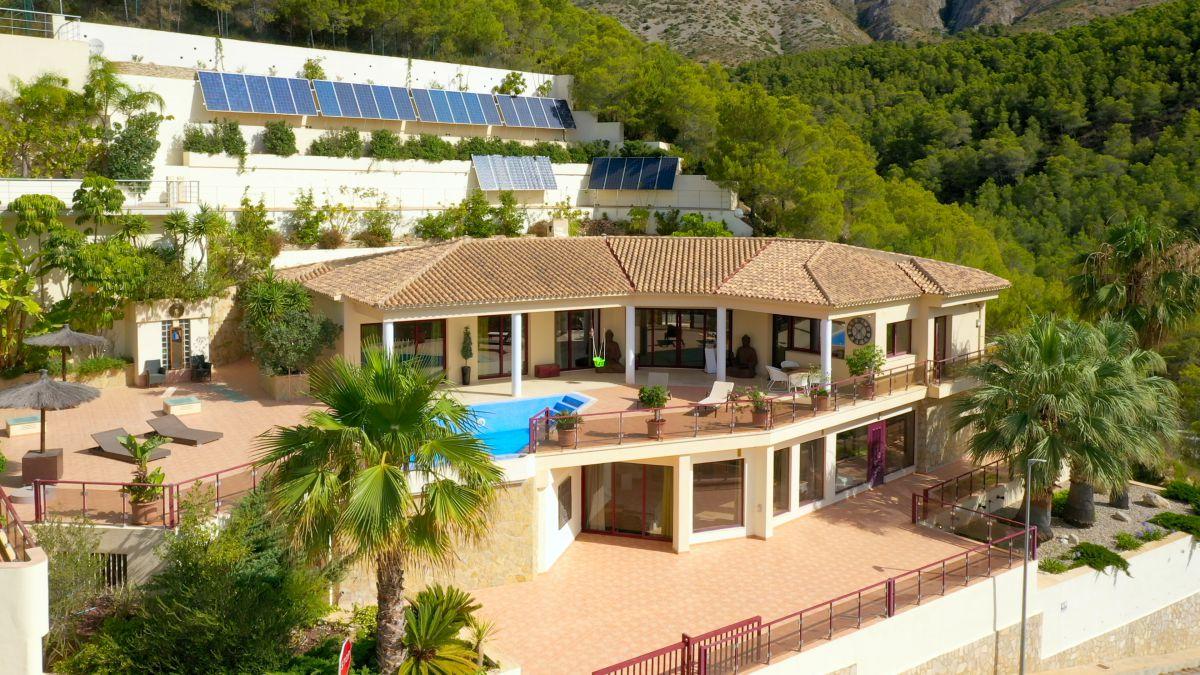 Villa for Sale in Callosa d'en Sarria, Callosa d'en Sarria, Alicante — photo 7