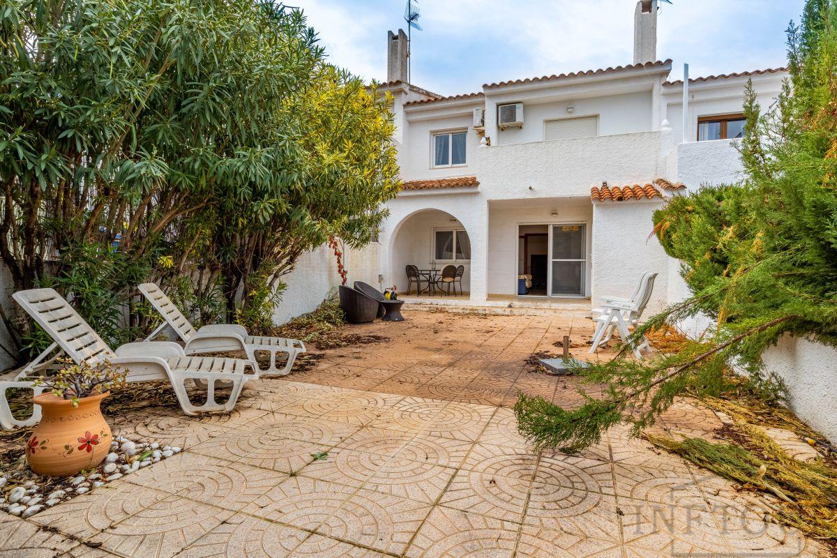 Townhouse for Sale in Calpe Park, Calpe, Alicante