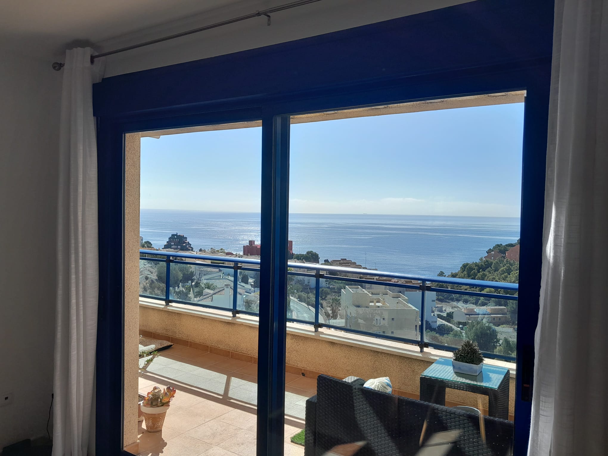 Spectacular penthouse in Calpe with sea views and swimming pool — photo 26