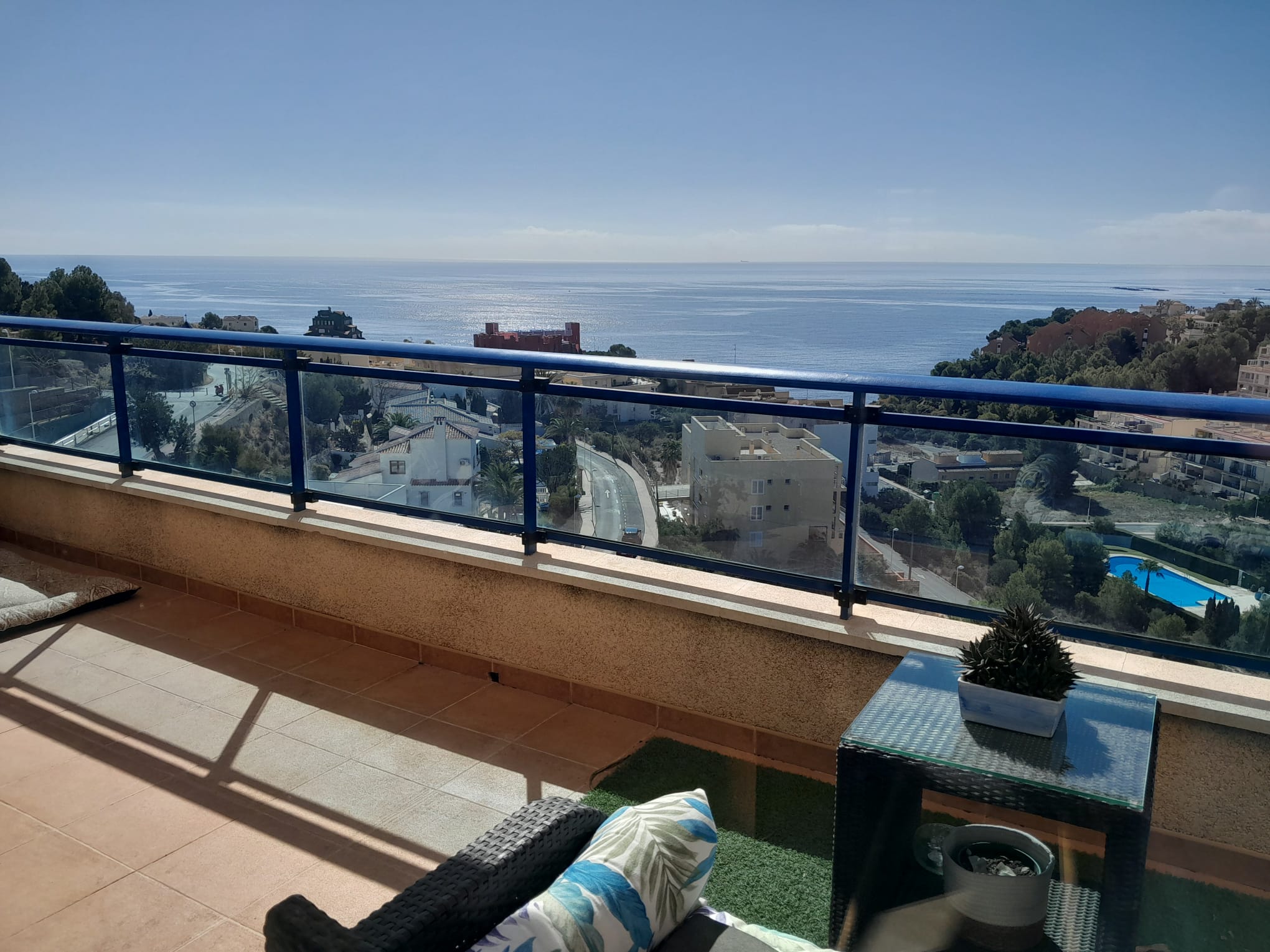 Spectacular penthouse in Calpe with sea views and swimming pool — photo 27