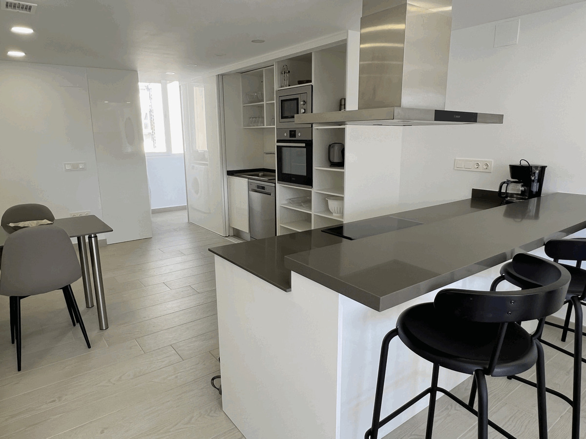 First Line Apartment at Playa La Fosa in Calpe — photo 12