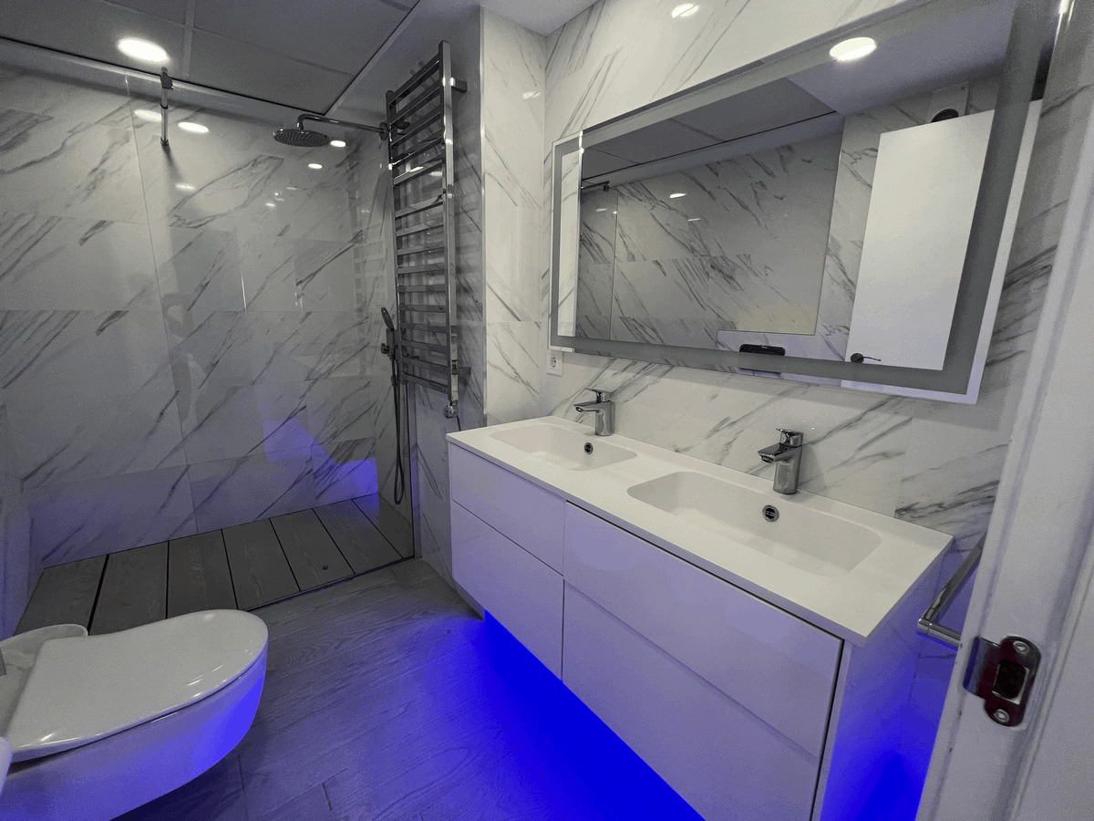 First Line Apartment at Playa La Fosa in Calpe — photo 19