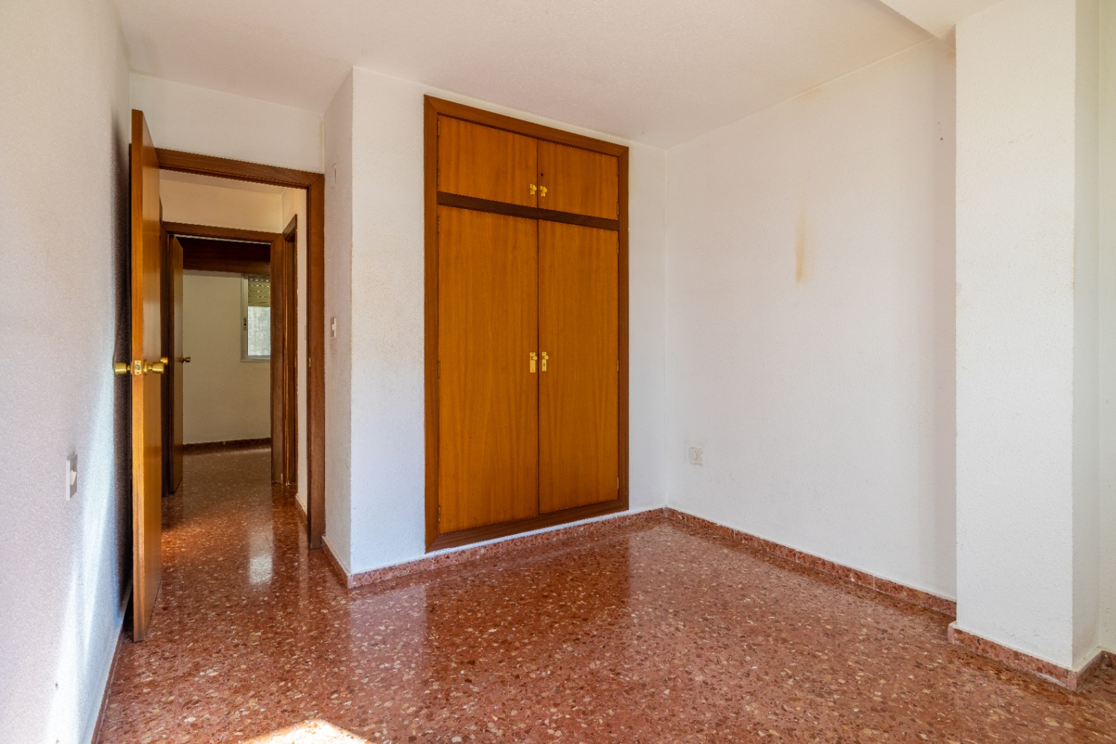 2-Bedroom Apartment in Calpe Centre — photo 9