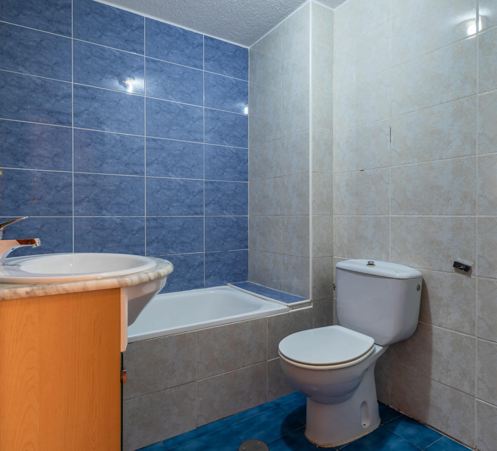 2-Bedroom Apartment in Calpe Centre — photo 12