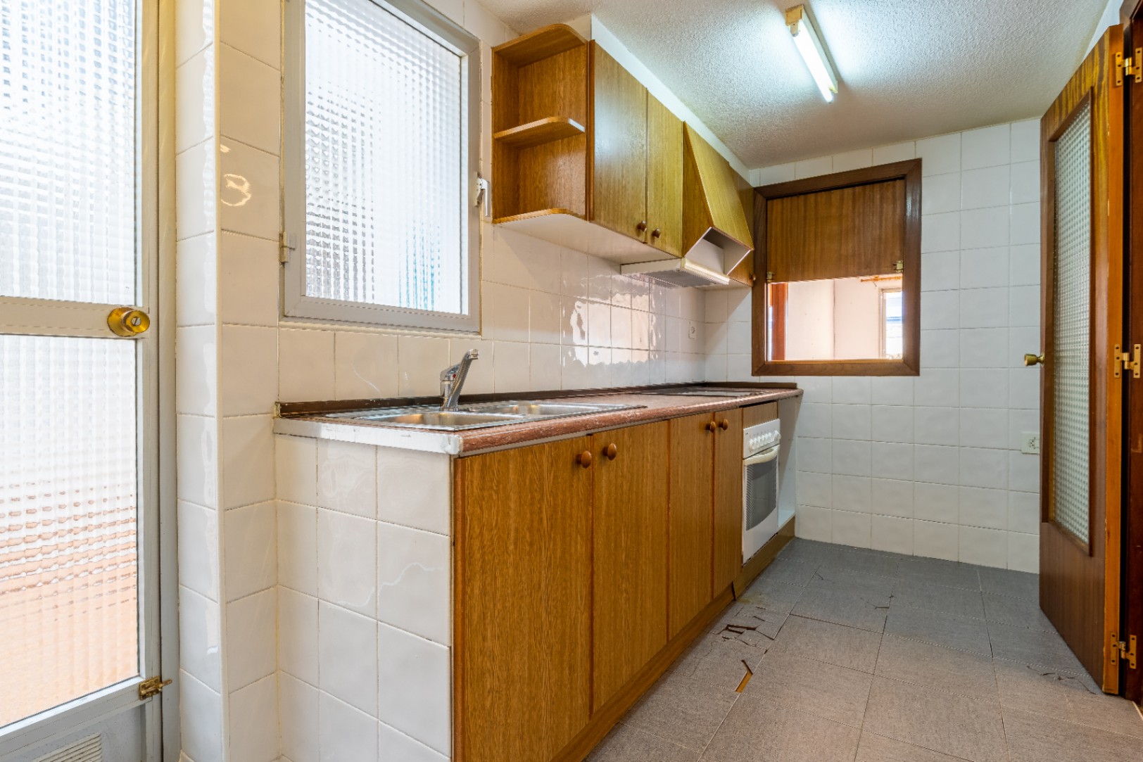2-Bedroom Apartment in Calpe Centre — photo 16