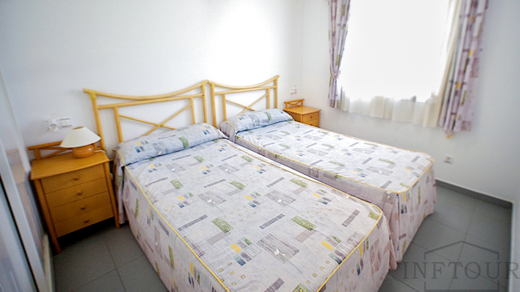 Front-line Apartment with 2 Bedrooms and Sea Views in Calpe — photo 9
