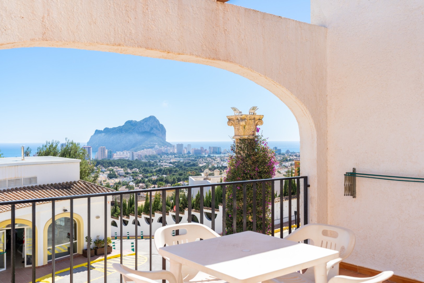 Bungalow mit Meerblick in Calpe — Foto 2