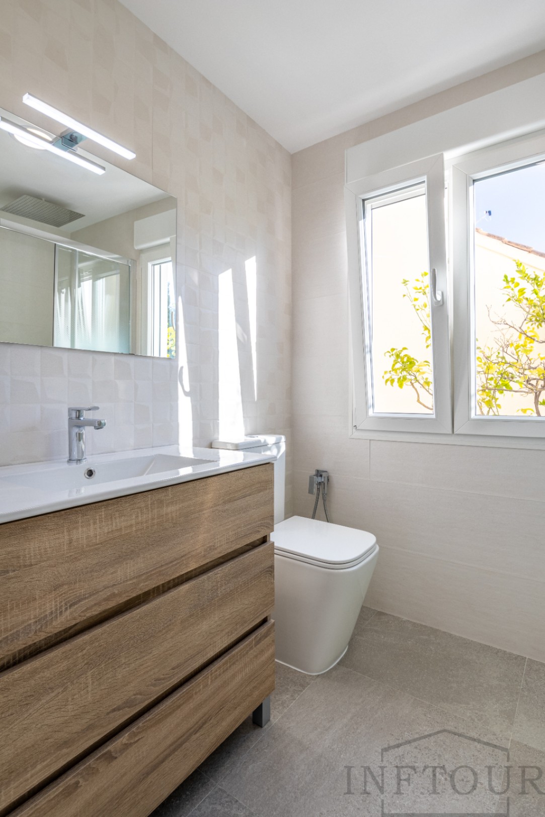 Independent and fully renovated bungalow in Calpe — photo 13
