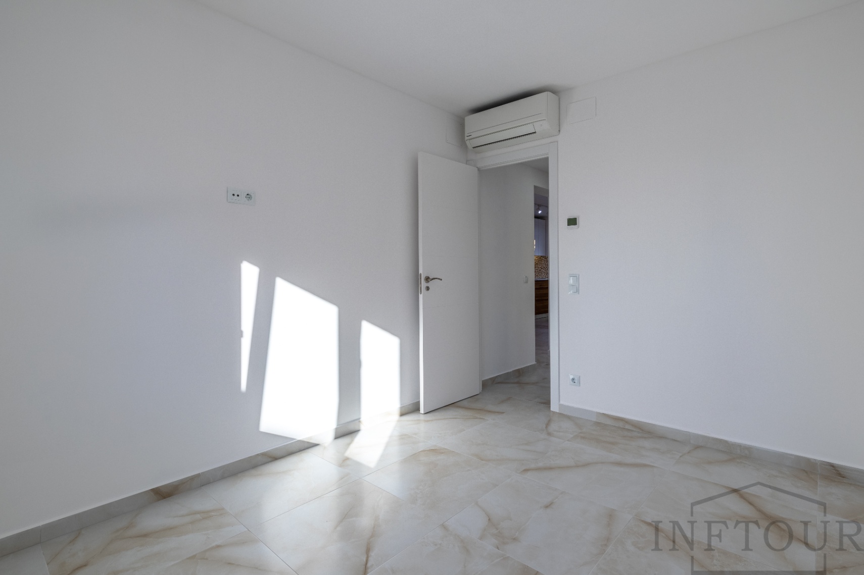 Independent and fully renovated bungalow in Calpe — photo 17