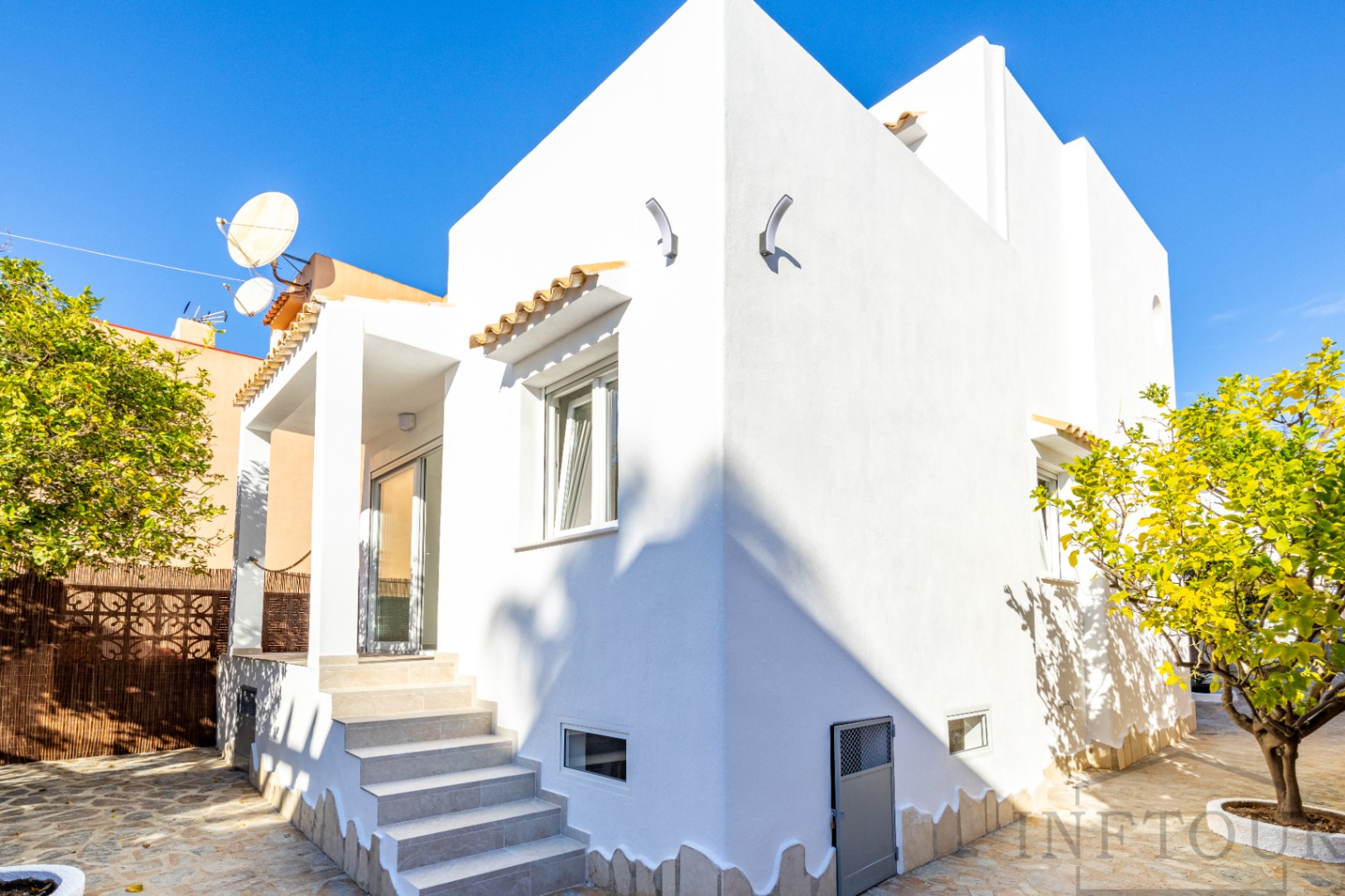 Independent and fully renovated bungalow in Calpe