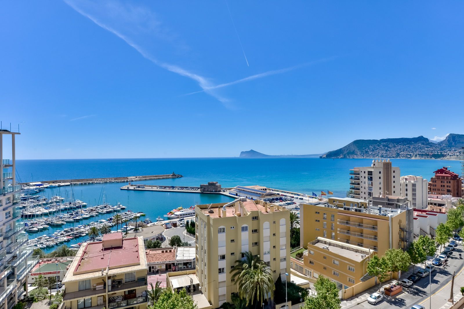 Apartment with Sea Views in Calpe