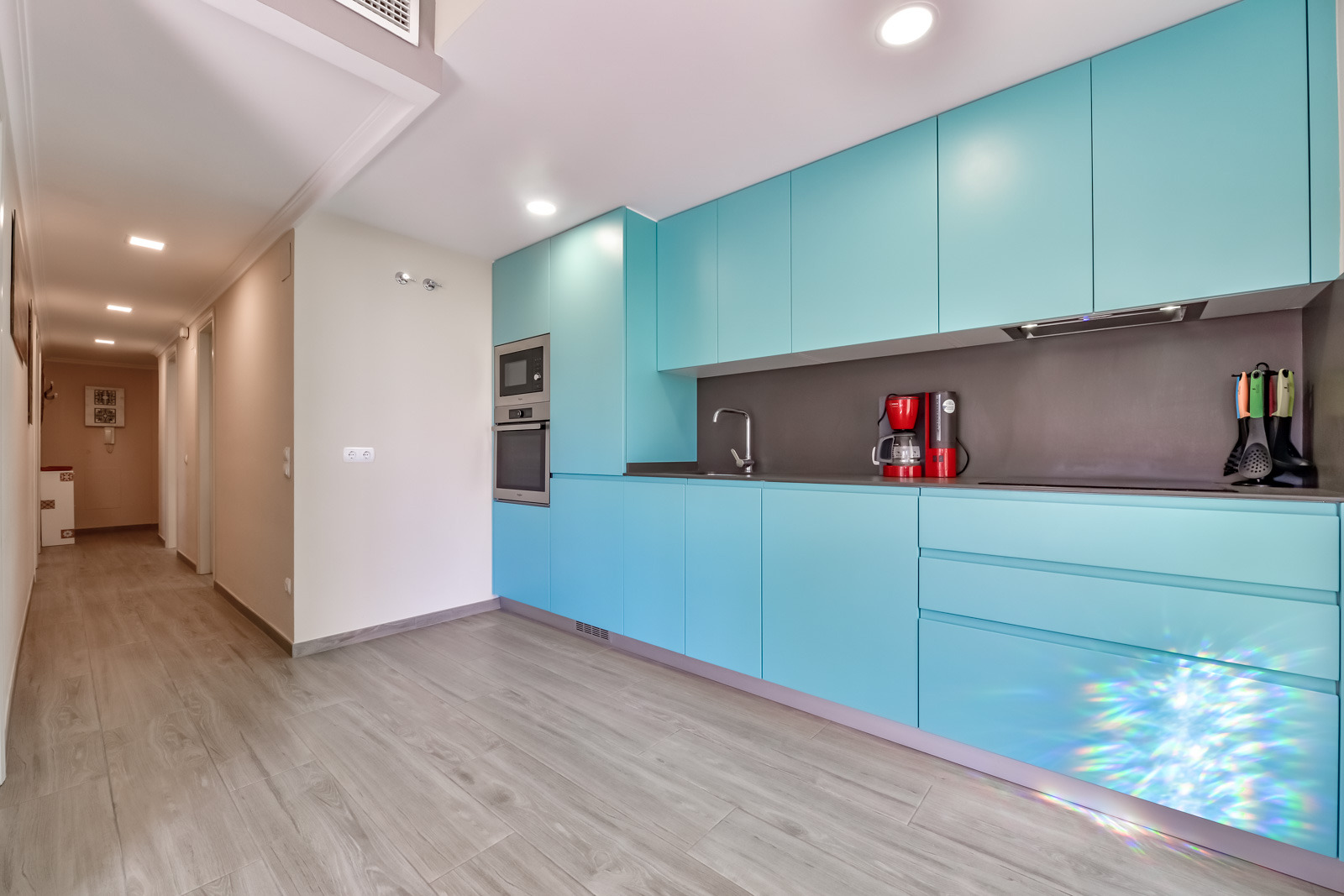 3-Bedroom Apartment with Sea Views — photo 20