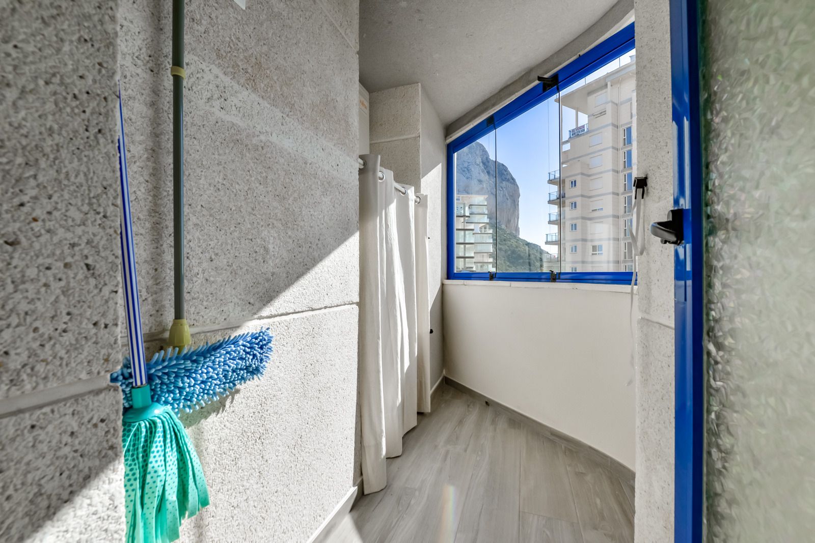 3-Bedroom Apartment with Sea Views — photo 21