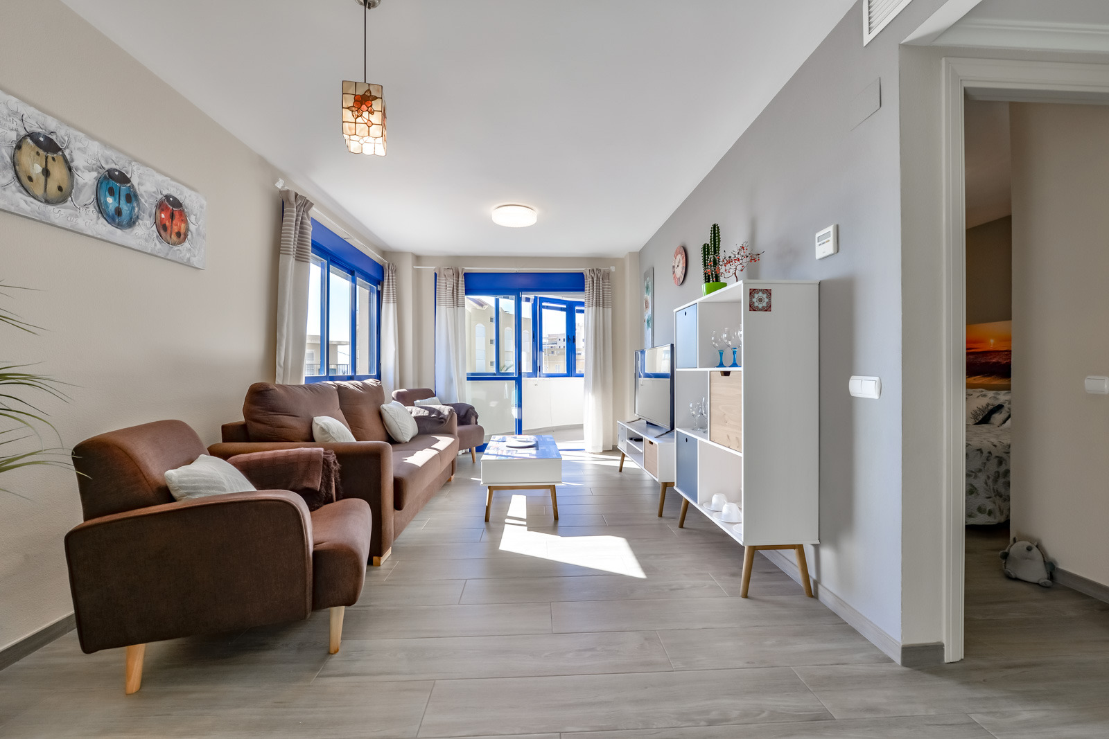 3-Bedroom Apartment with Sea Views — photo 3