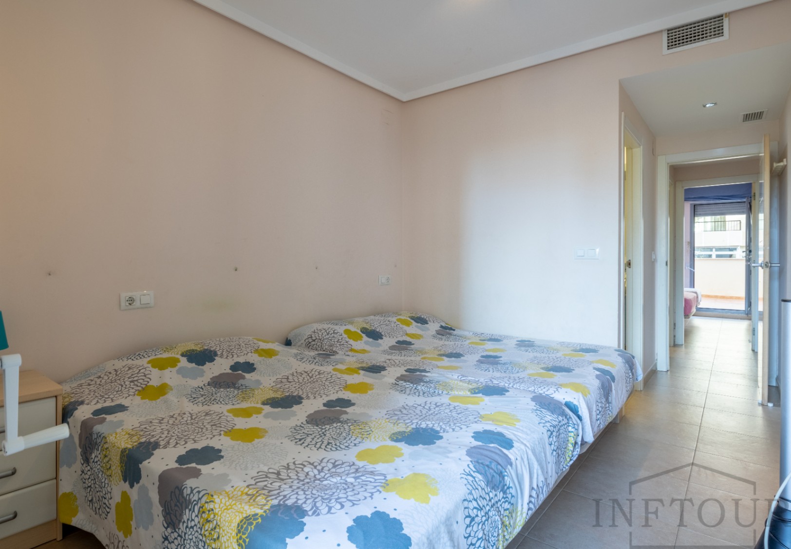 2-Bedroom Apartment with Pool in the Centre of Calpe — photo 16