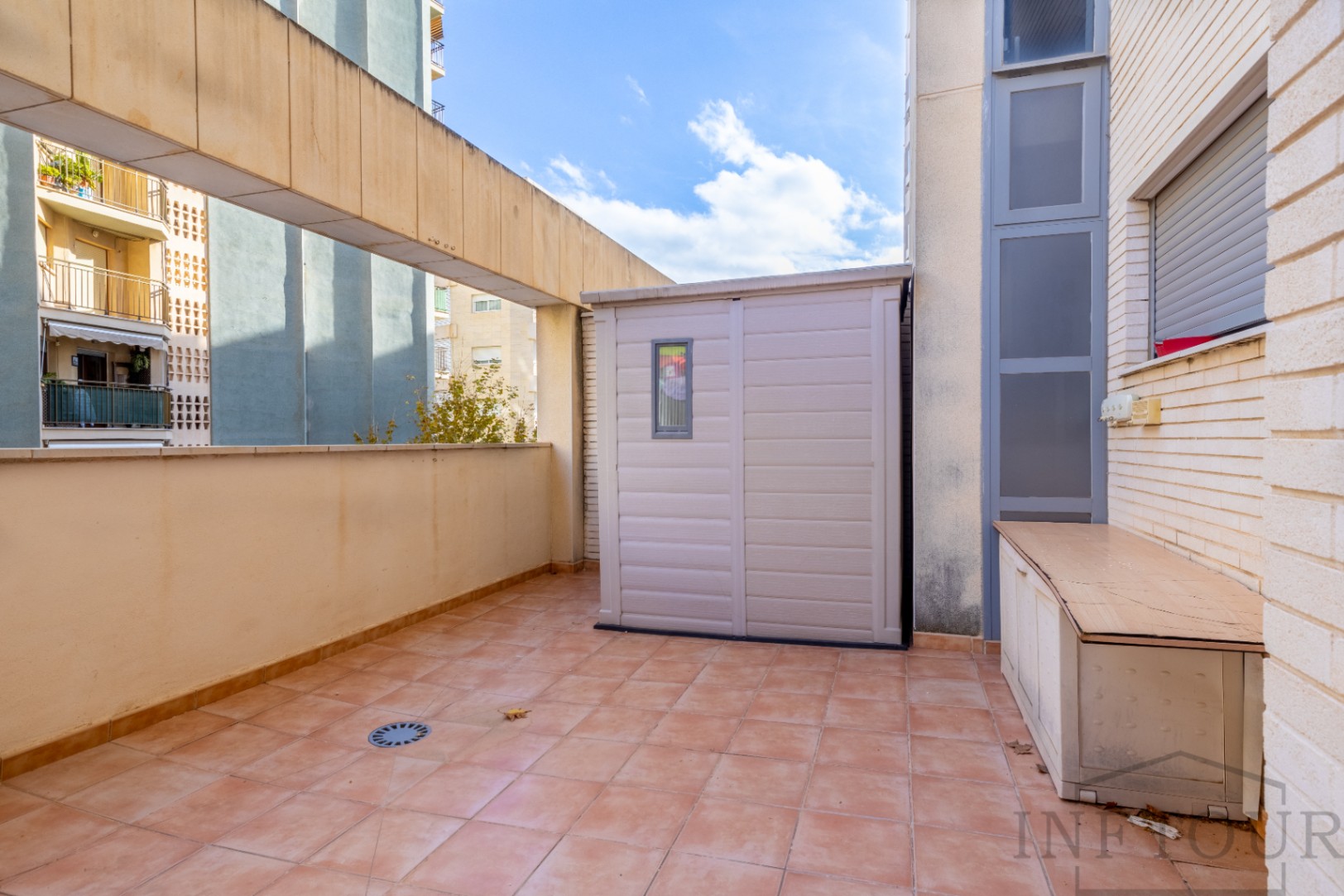 2-Bedroom Apartment with Pool in the Centre of Calpe — photo 20