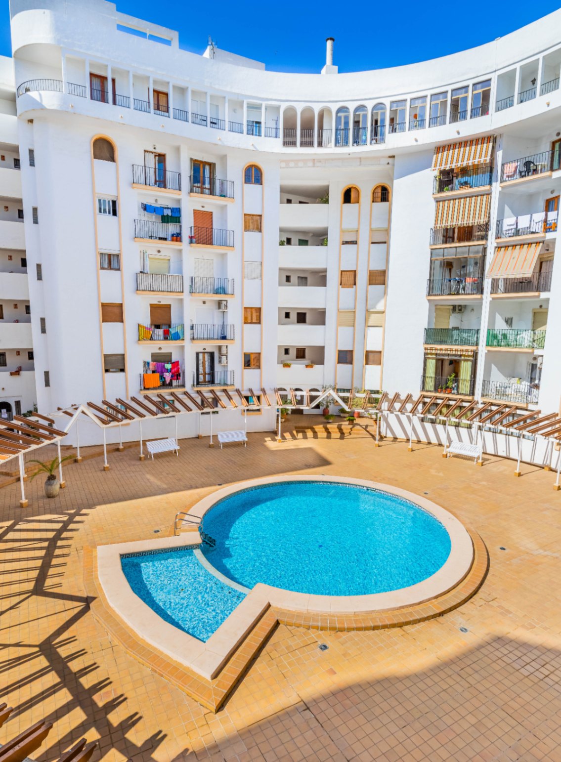 2-Bedroom Apartment in Calpe Centre with Swimming Pool — photo 26