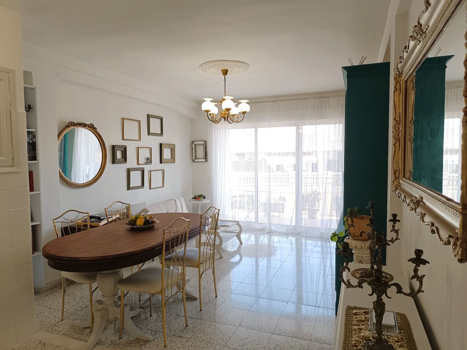Renoveret 2-værelses lejlighed i centrum af Calpe — foto 6