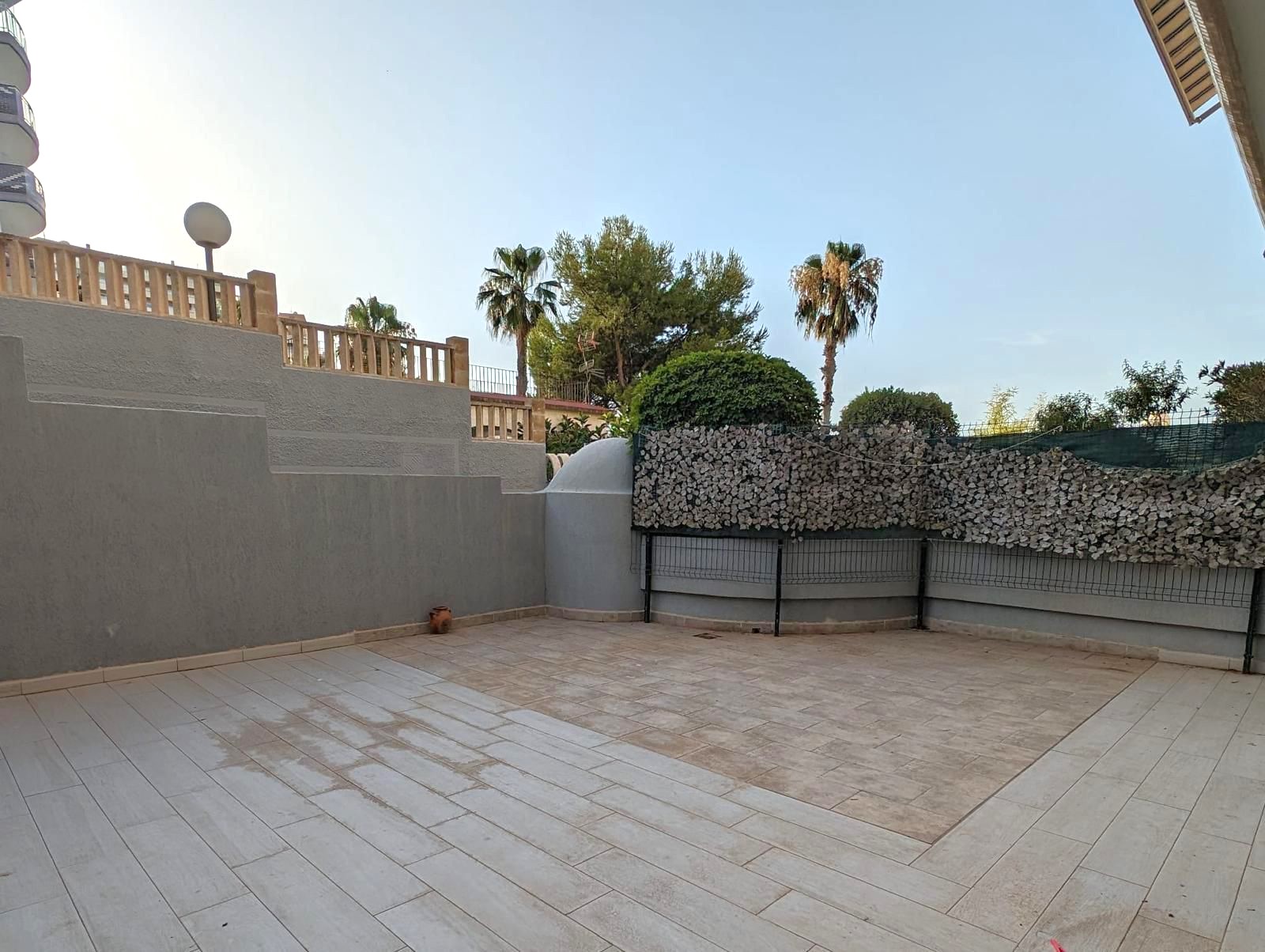 Spacious beachfront apartment in Calpe — photo 3
