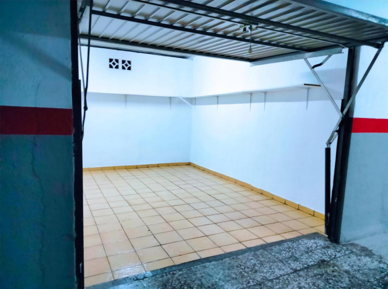 Garage for Sale in Calpe Town Centre — photo 3