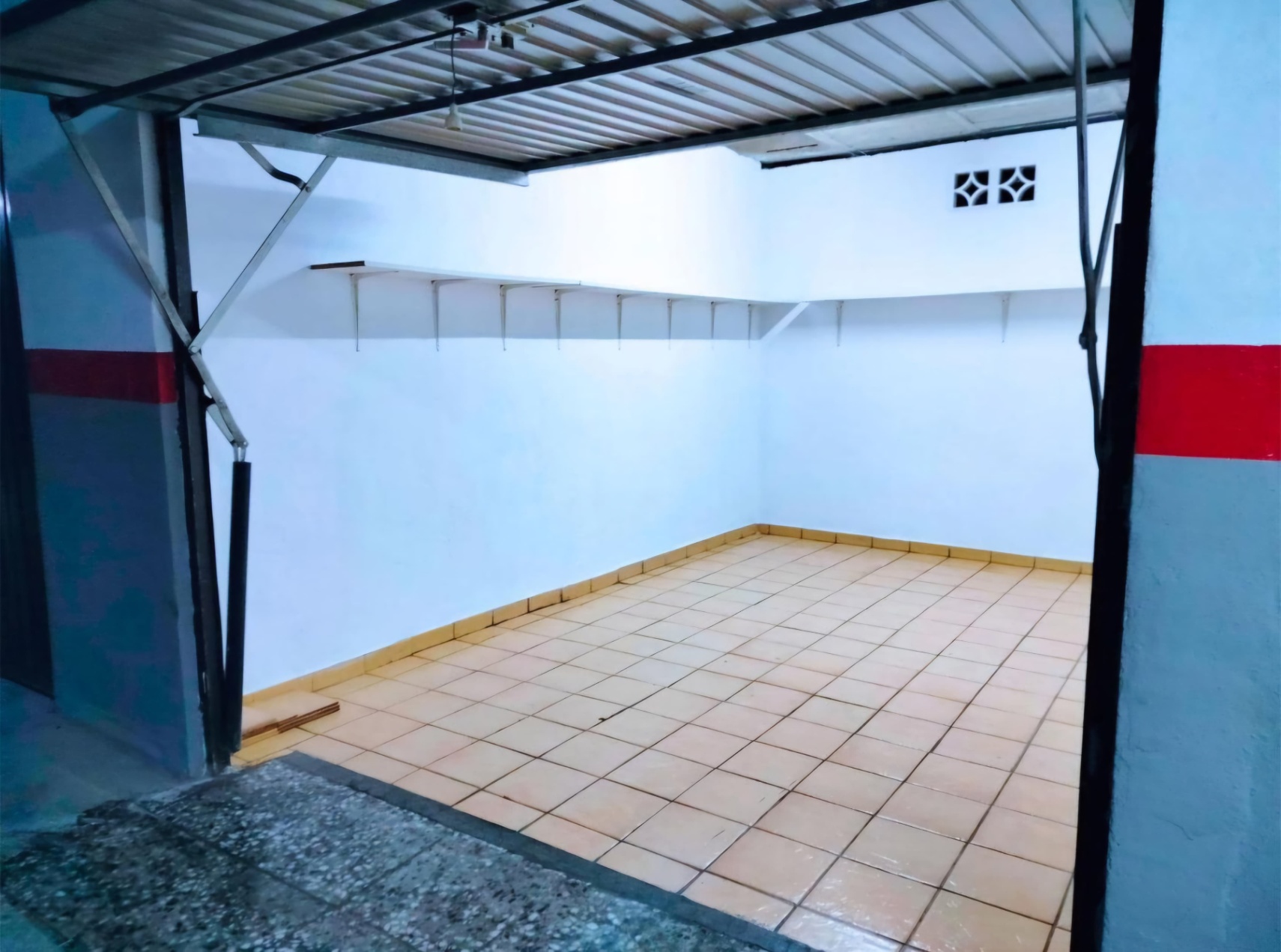 Garage for Sale in Calpe Town Centre — photo 4