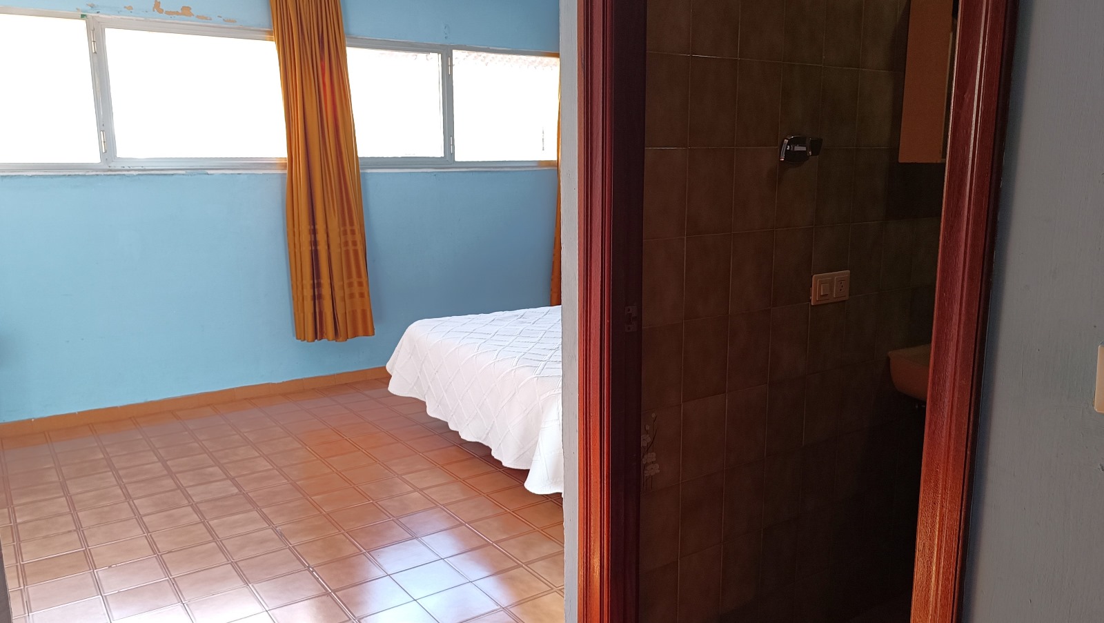 Spacious apartment in Calpe town centre — photo 11