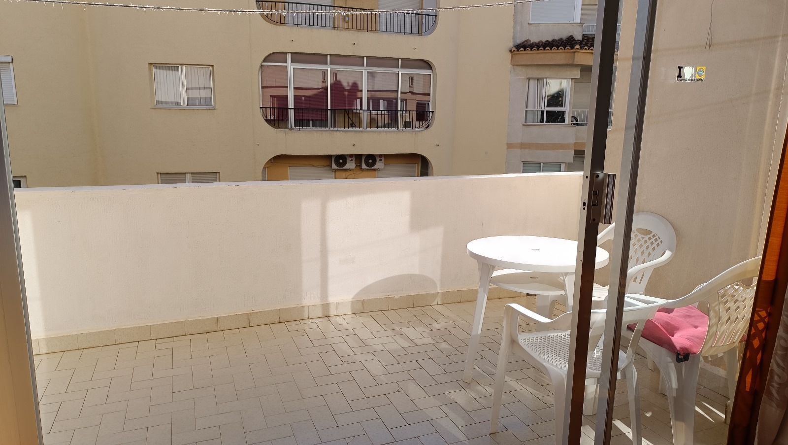 Spacious apartment in Calpe town centre