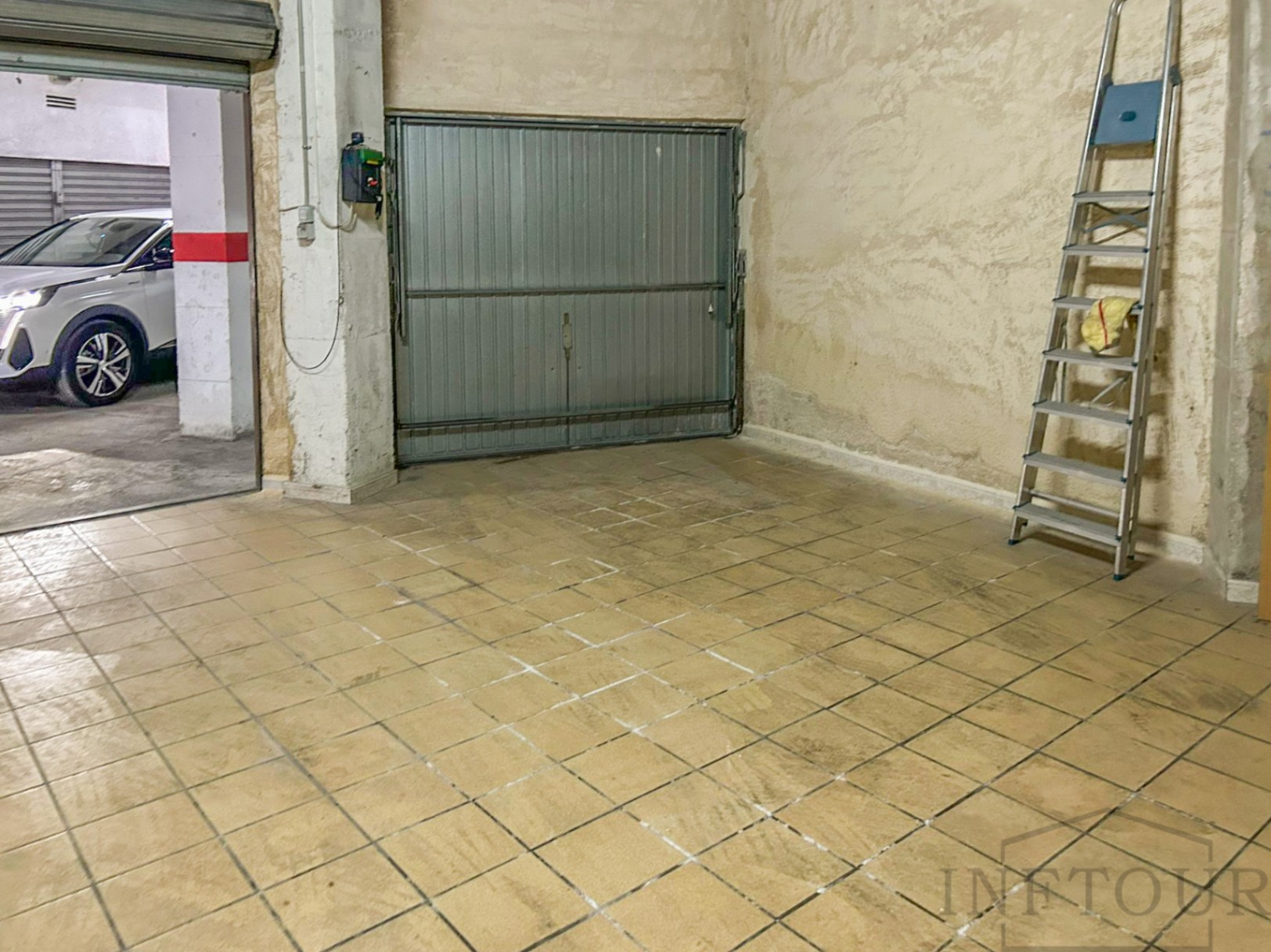 Garage for sale in Calpe city centre