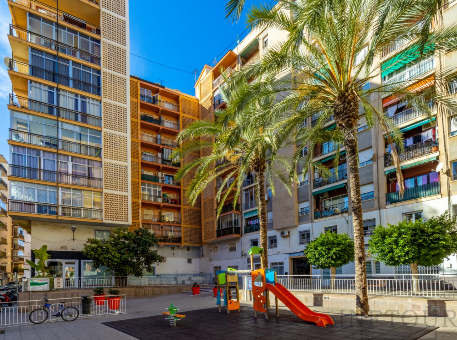 Charming apartment in the center of Calpe — photo 32